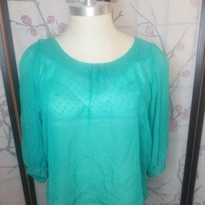🚨🚨🚨Womans Xhilaration blouse DM01